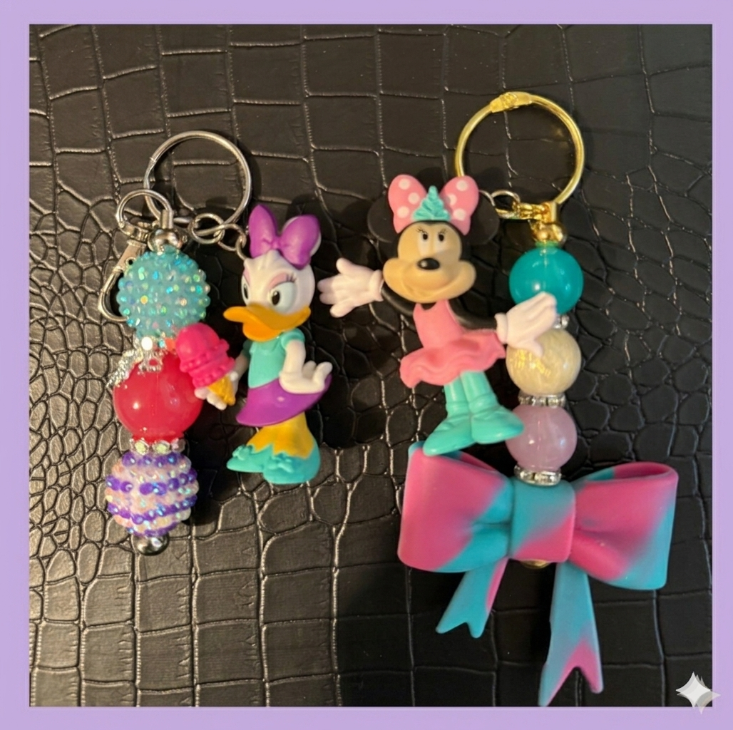 MM and DD Keychain